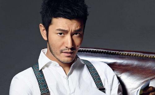 猪皮叔爆料黄晓明视频,独家爆料背后的真相 第3张 猪皮叔爆料黄晓明视频,独家爆料背后的真相 第3张